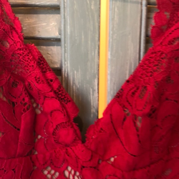 Stunning red lace Free People dress - Picture 6 of 7